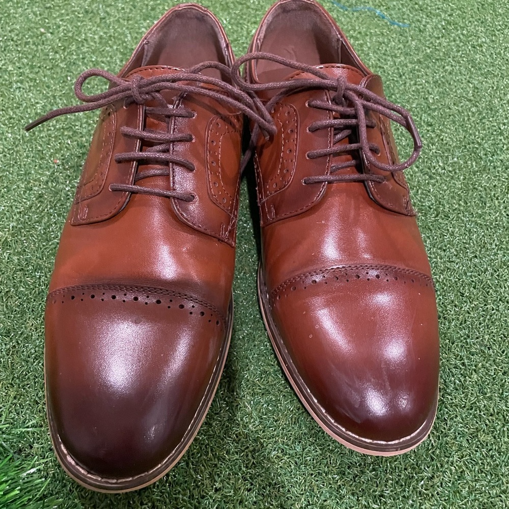 BOYS STACY ADAMS SIZE 5 BROWN LEATHER DRESS SHOES